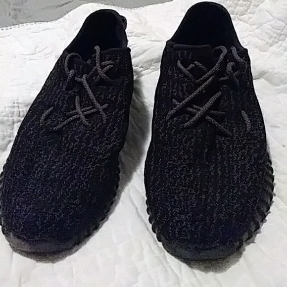 yeezy 2015 pirate black